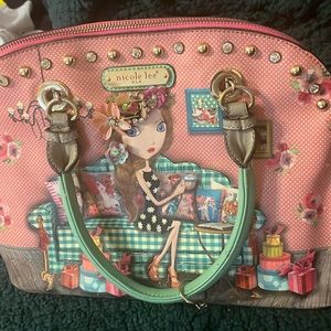 Purse pink used excelente condition Nicole Lee